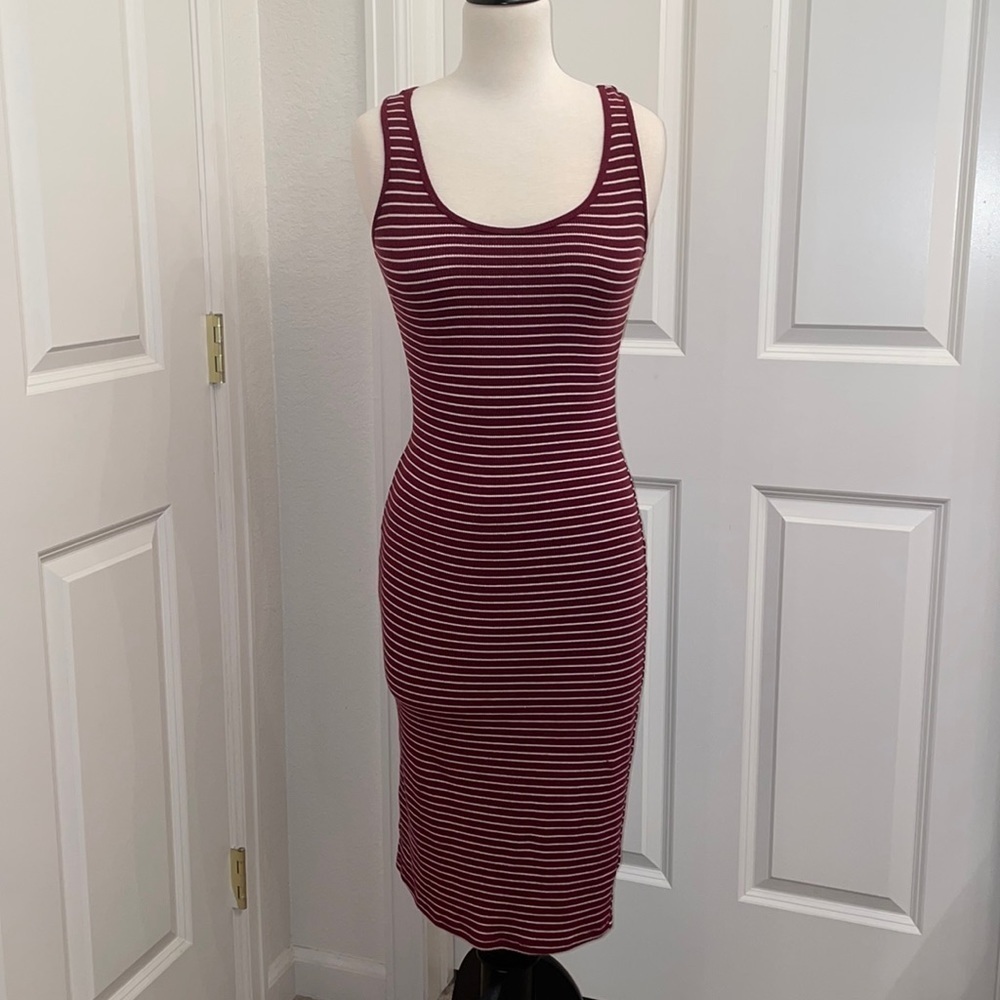 AMBIANCE apparel burgundy/white striped stretch midi dress in women’s size small - Picture 2 of 7